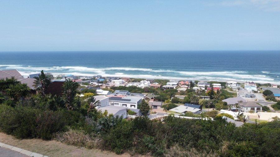  Bedroom Property for Sale in Outeniqua Strand Western Cape